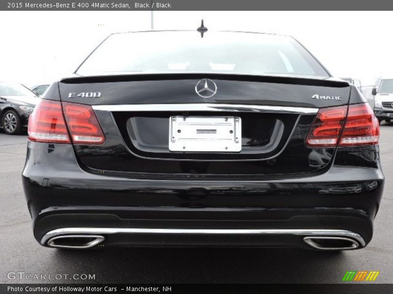 Exhaust of 2015 E 400 4Matic Sedan