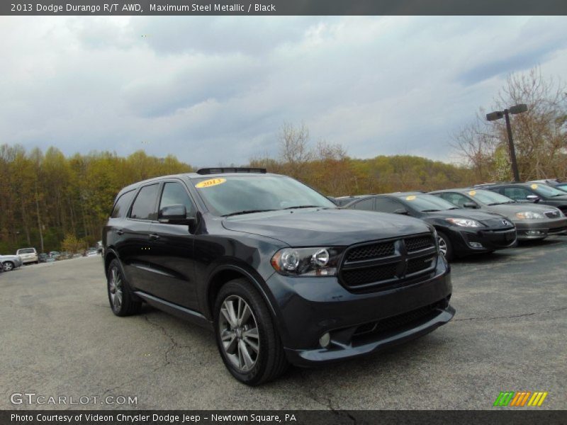 Front 3/4 View of 2013 Durango R/T AWD