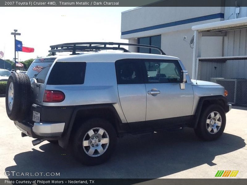 Titanium Metallic / Dark Charcoal 2007 Toyota FJ Cruiser 4WD