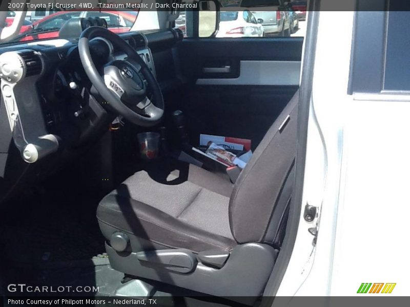 Titanium Metallic / Dark Charcoal 2007 Toyota FJ Cruiser 4WD