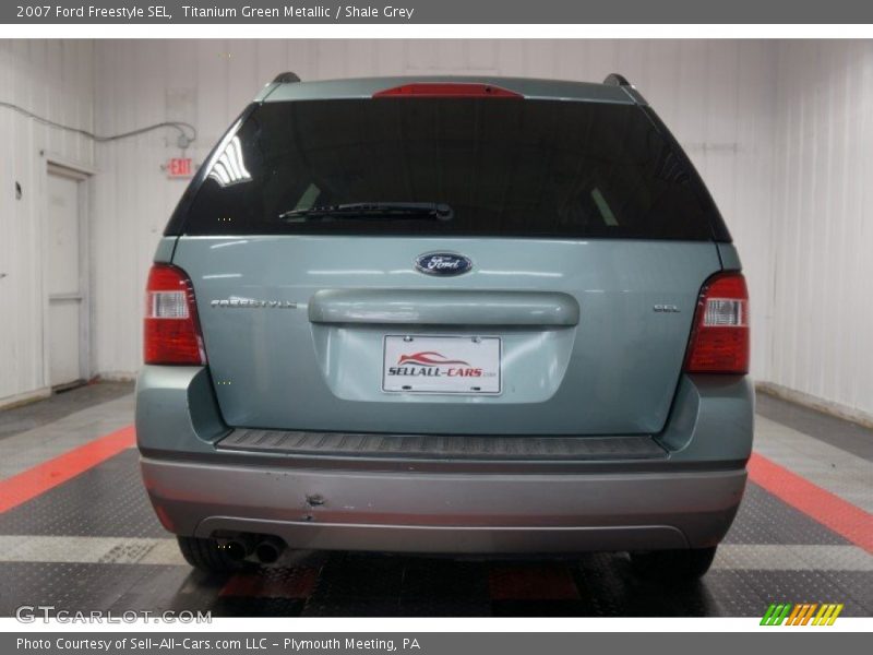 Titanium Green Metallic / Shale Grey 2007 Ford Freestyle SEL