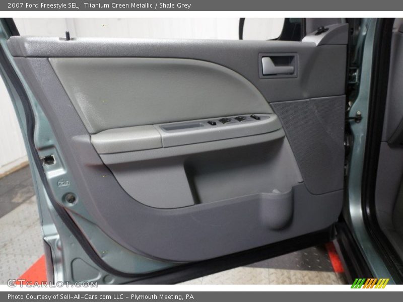 Titanium Green Metallic / Shale Grey 2007 Ford Freestyle SEL