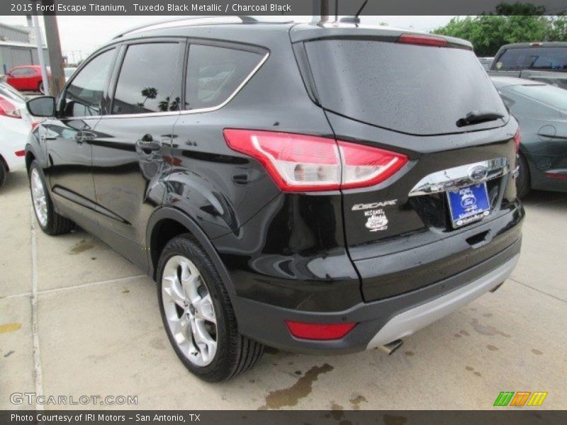 Tuxedo Black Metallic / Charcoal Black 2015 Ford Escape Titanium