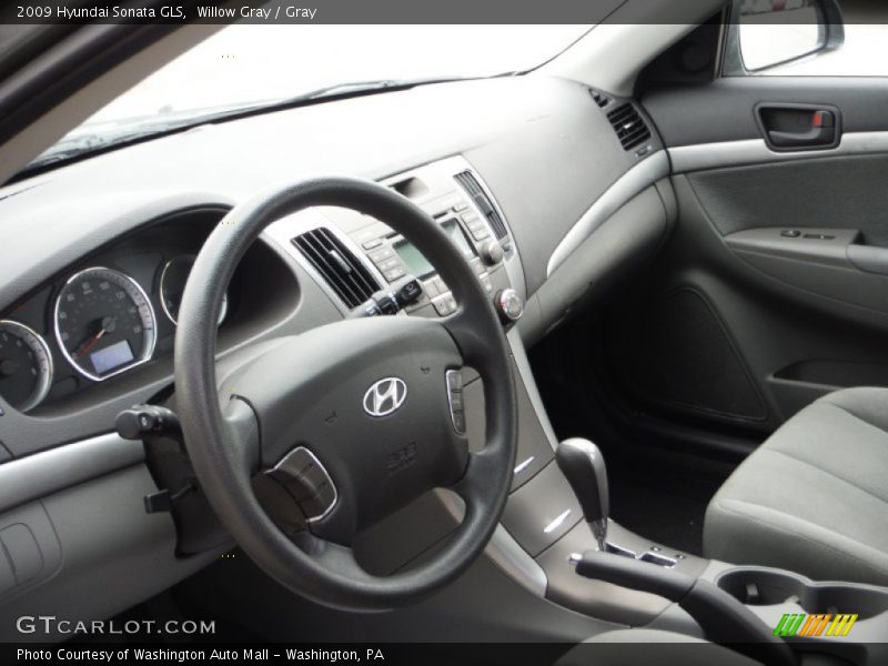 Willow Gray / Gray 2009 Hyundai Sonata GLS