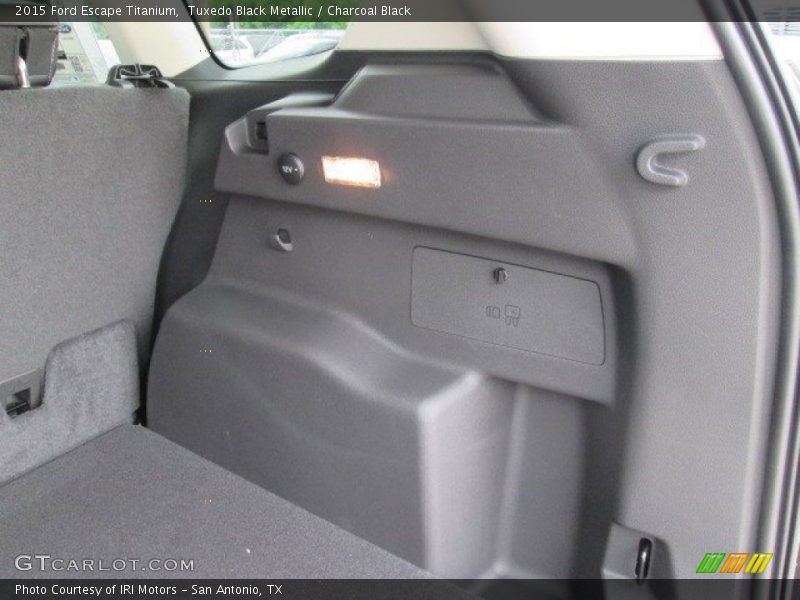 Tuxedo Black Metallic / Charcoal Black 2015 Ford Escape Titanium