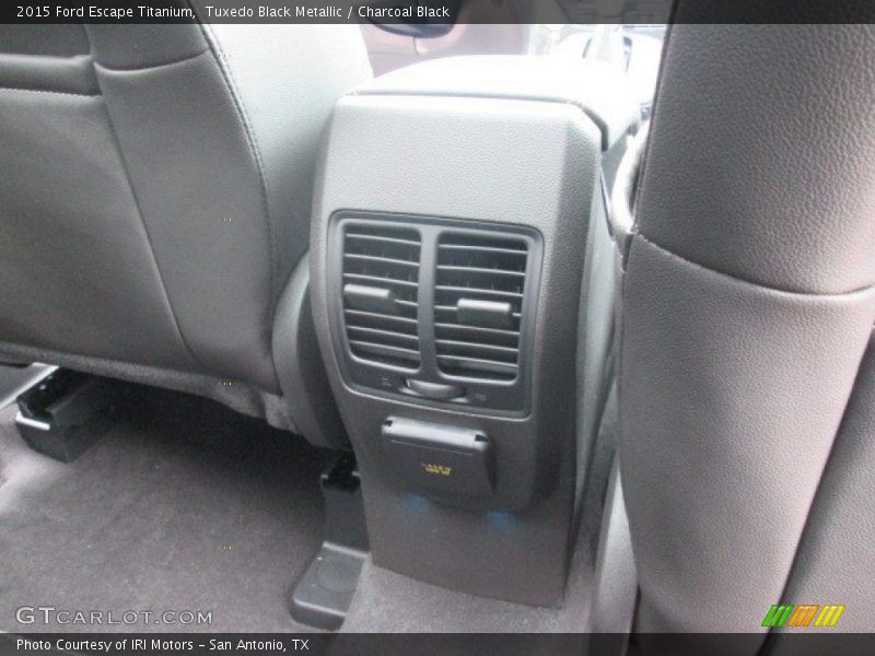 Tuxedo Black Metallic / Charcoal Black 2015 Ford Escape Titanium