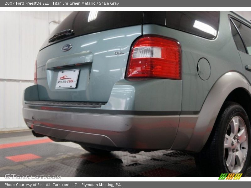 Titanium Green Metallic / Shale Grey 2007 Ford Freestyle SEL