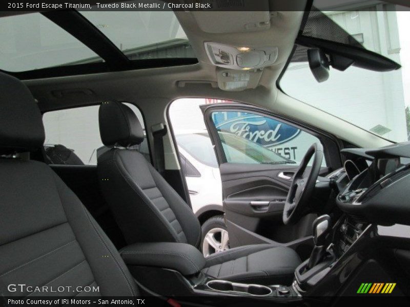 Tuxedo Black Metallic / Charcoal Black 2015 Ford Escape Titanium