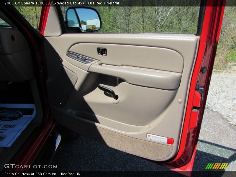 Fire Red / Neutral 2005 GMC Sierra 1500 SLE Extended Cab 4x4