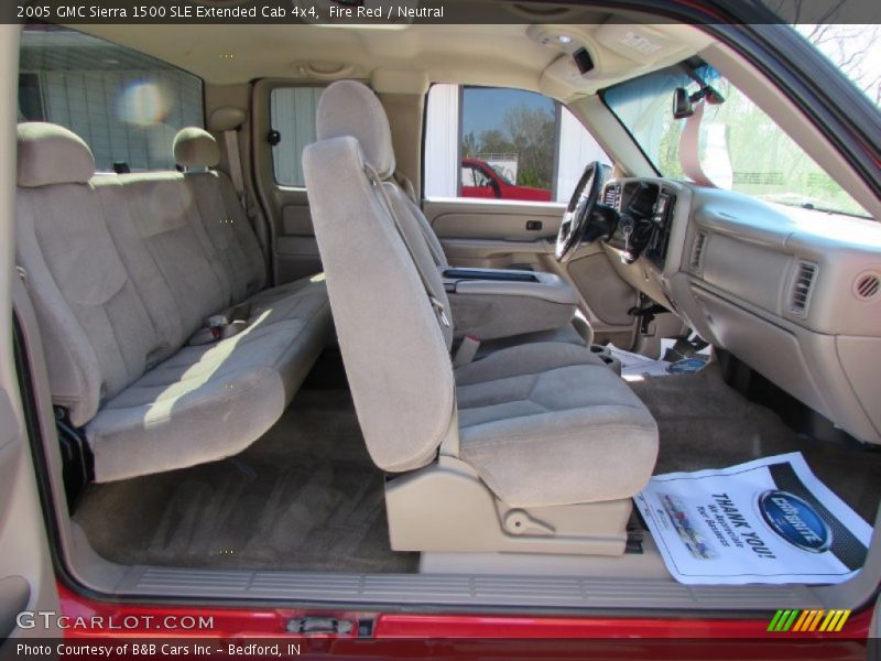  2005 Sierra 1500 SLE Extended Cab 4x4 Neutral Interior