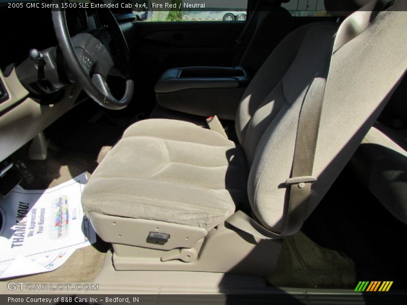 Fire Red / Neutral 2005 GMC Sierra 1500 SLE Extended Cab 4x4