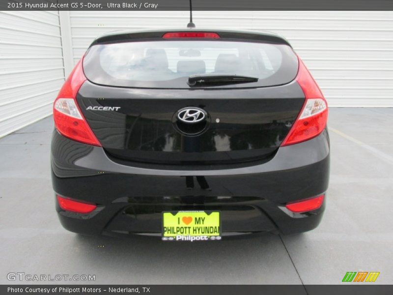 Ultra Black / Gray 2015 Hyundai Accent GS 5-Door