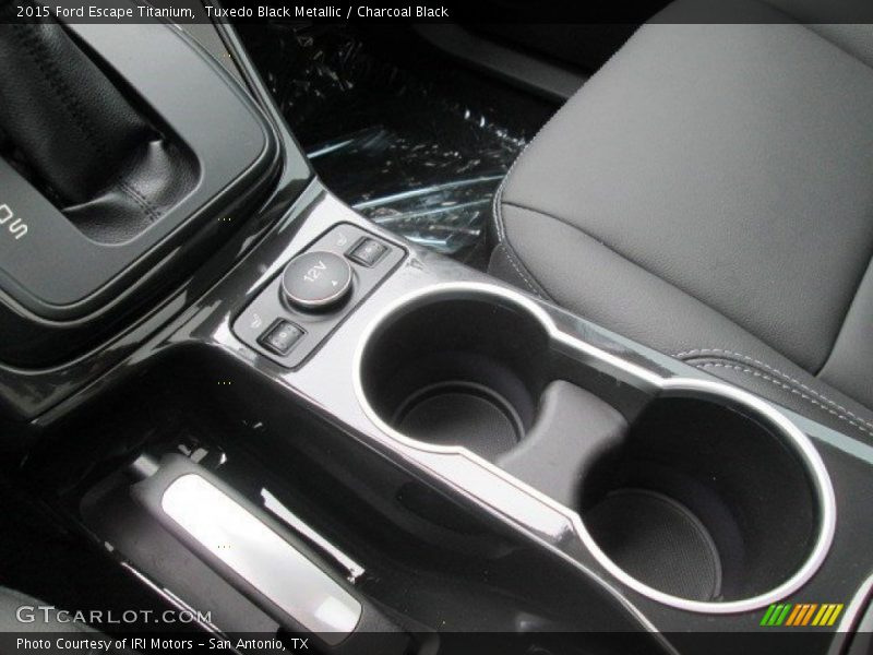 Tuxedo Black Metallic / Charcoal Black 2015 Ford Escape Titanium