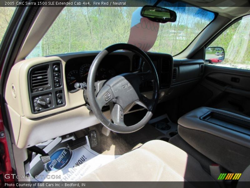 Fire Red / Neutral 2005 GMC Sierra 1500 SLE Extended Cab 4x4