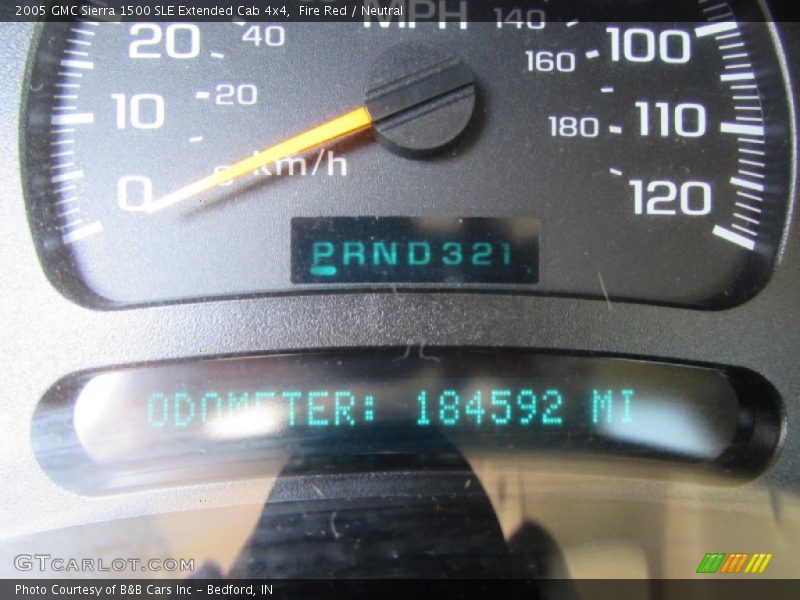 Fire Red / Neutral 2005 GMC Sierra 1500 SLE Extended Cab 4x4