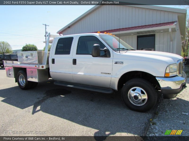 Oxford White / Medium Flint 2002 Ford F350 Super Duty XLT Crew Cab 4x4 Dually