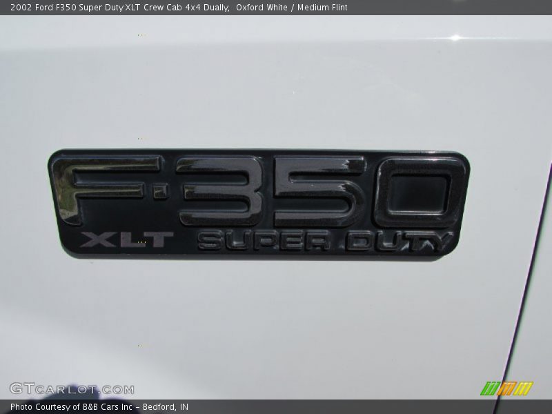 Oxford White / Medium Flint 2002 Ford F350 Super Duty XLT Crew Cab 4x4 Dually