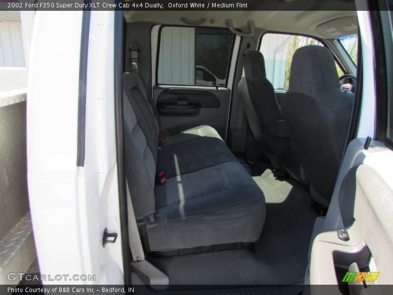 Oxford White / Medium Flint 2002 Ford F350 Super Duty XLT Crew Cab 4x4 Dually