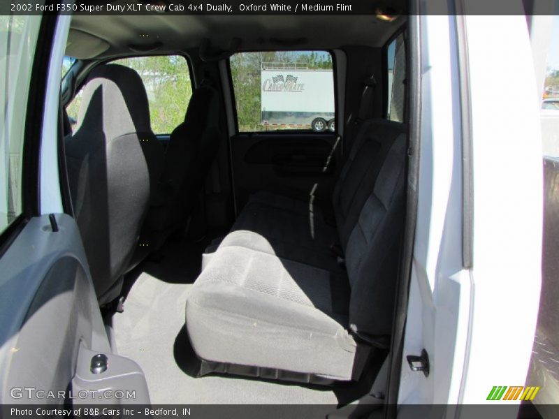 Oxford White / Medium Flint 2002 Ford F350 Super Duty XLT Crew Cab 4x4 Dually