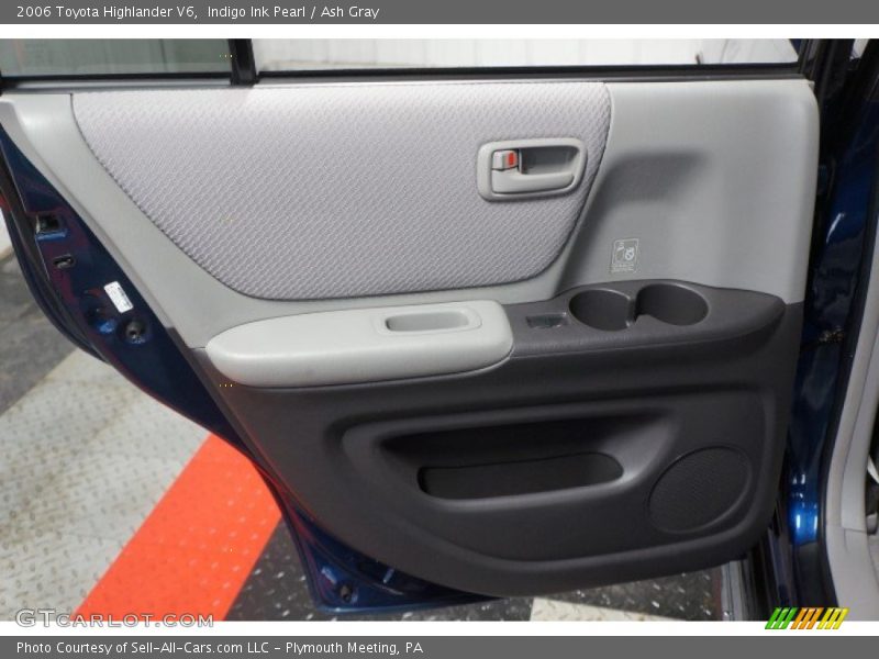 Indigo Ink Pearl / Ash Gray 2006 Toyota Highlander V6
