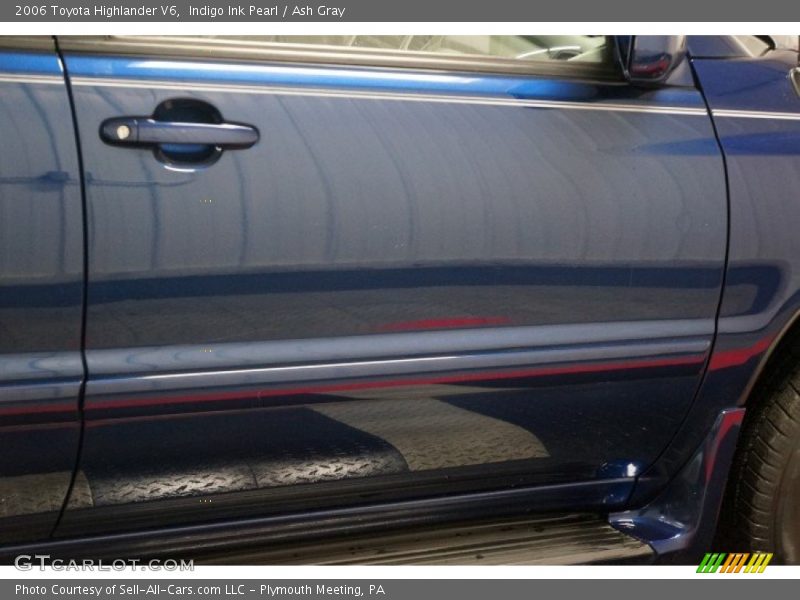 Indigo Ink Pearl / Ash Gray 2006 Toyota Highlander V6