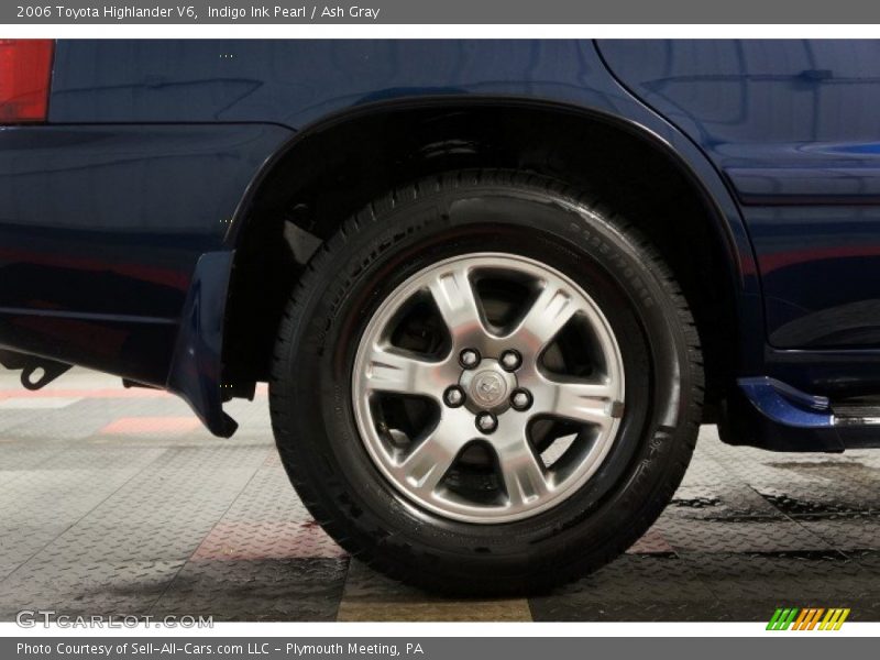 Indigo Ink Pearl / Ash Gray 2006 Toyota Highlander V6