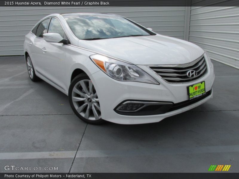 Diamond White Pearl / Graphite Black 2015 Hyundai Azera