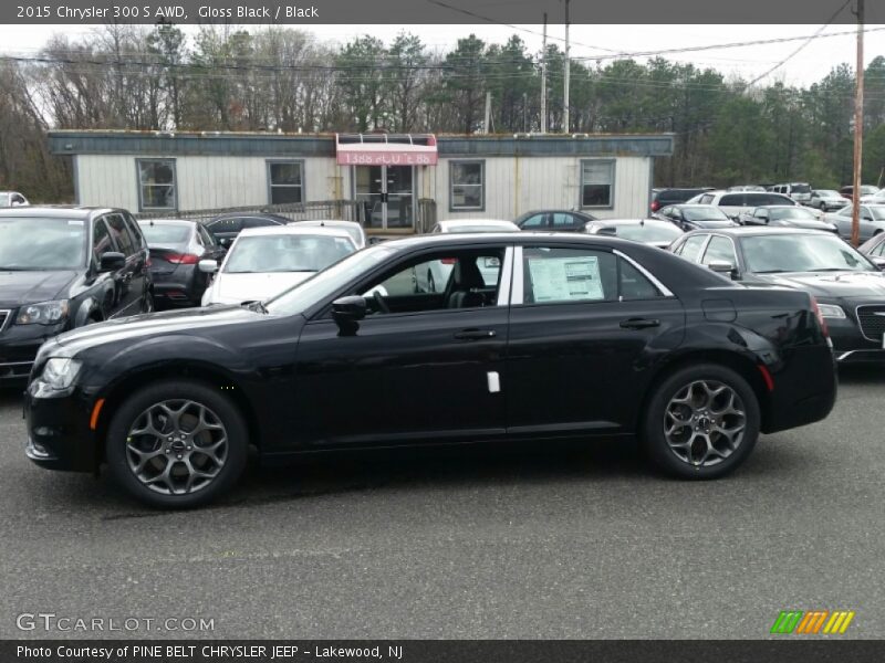 Gloss Black / Black 2015 Chrysler 300 S AWD