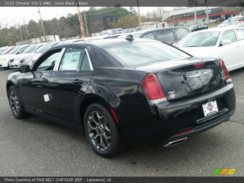 Gloss Black / Black 2015 Chrysler 300 S AWD