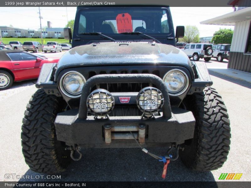 Black / Camel/Dark Green 1999 Jeep Wrangler Sahara 4x4