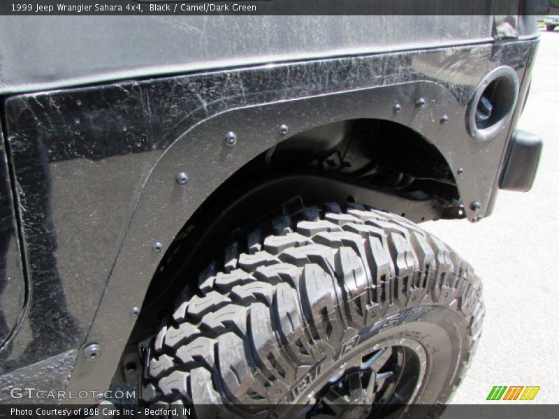 Black / Camel/Dark Green 1999 Jeep Wrangler Sahara 4x4