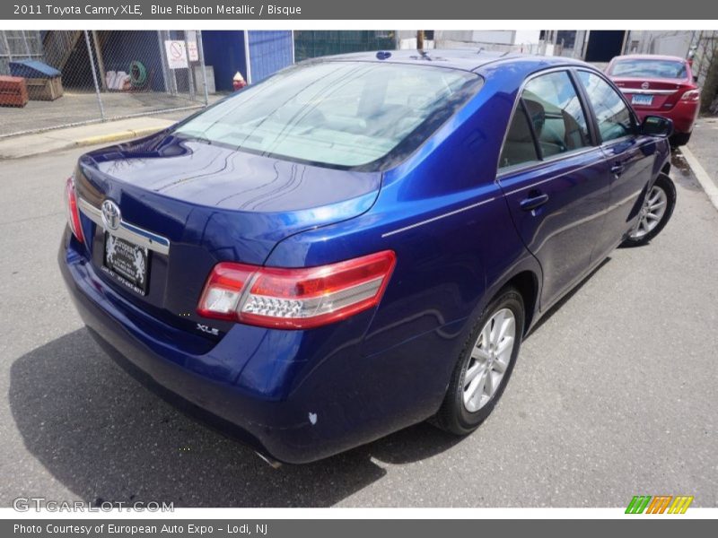 Blue Ribbon Metallic / Bisque 2011 Toyota Camry XLE
