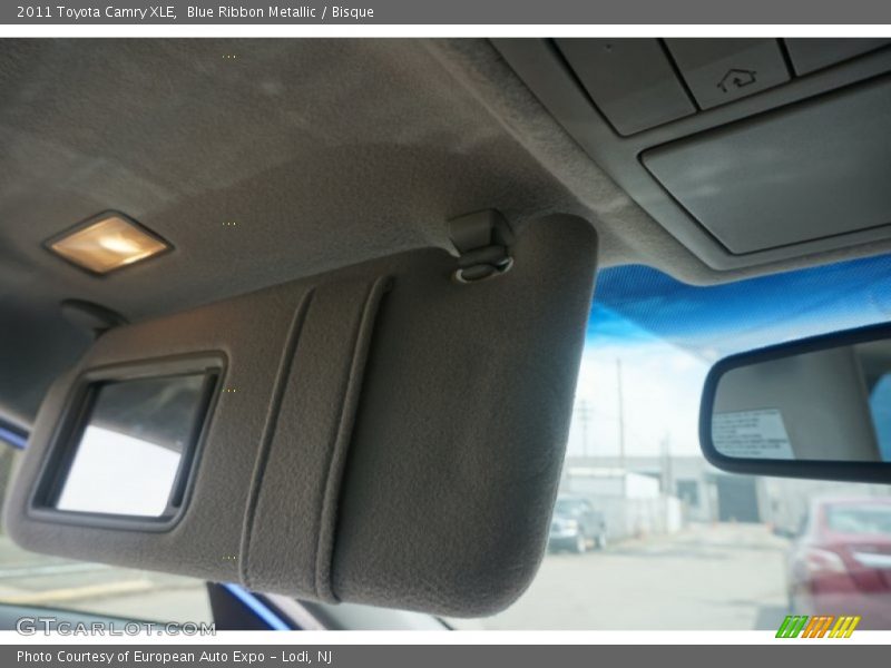 Blue Ribbon Metallic / Bisque 2011 Toyota Camry XLE