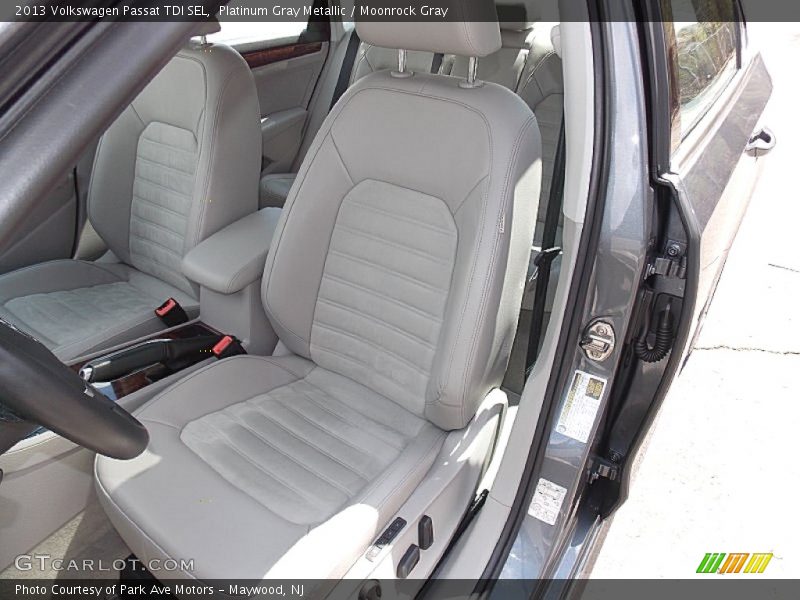 Platinum Gray Metallic / Moonrock Gray 2013 Volkswagen Passat TDI SEL