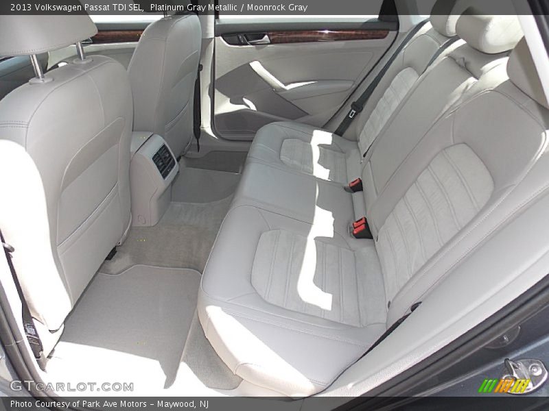 Platinum Gray Metallic / Moonrock Gray 2013 Volkswagen Passat TDI SEL