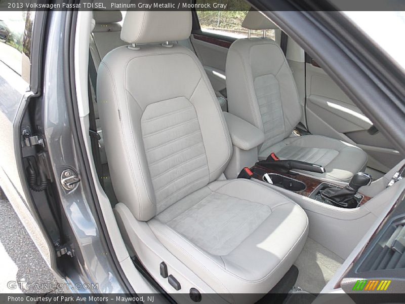 Platinum Gray Metallic / Moonrock Gray 2013 Volkswagen Passat TDI SEL