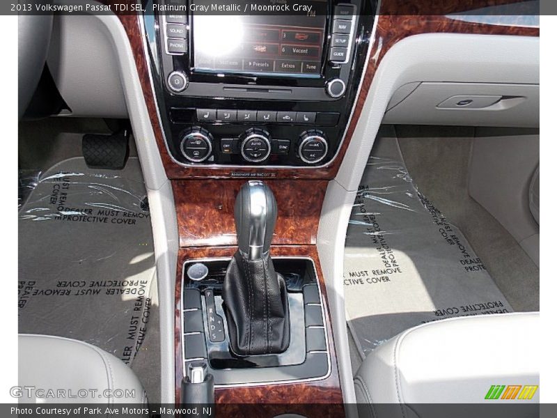 Platinum Gray Metallic / Moonrock Gray 2013 Volkswagen Passat TDI SEL