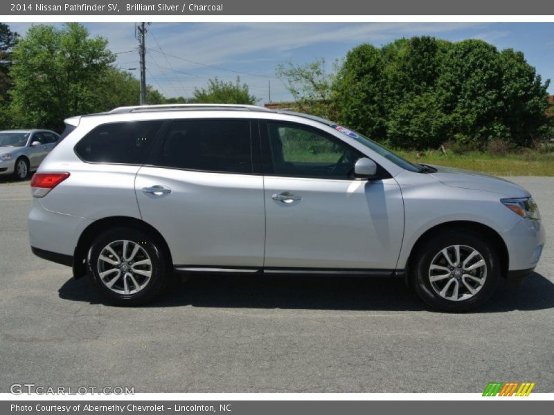 Brilliant Silver / Charcoal 2014 Nissan Pathfinder SV