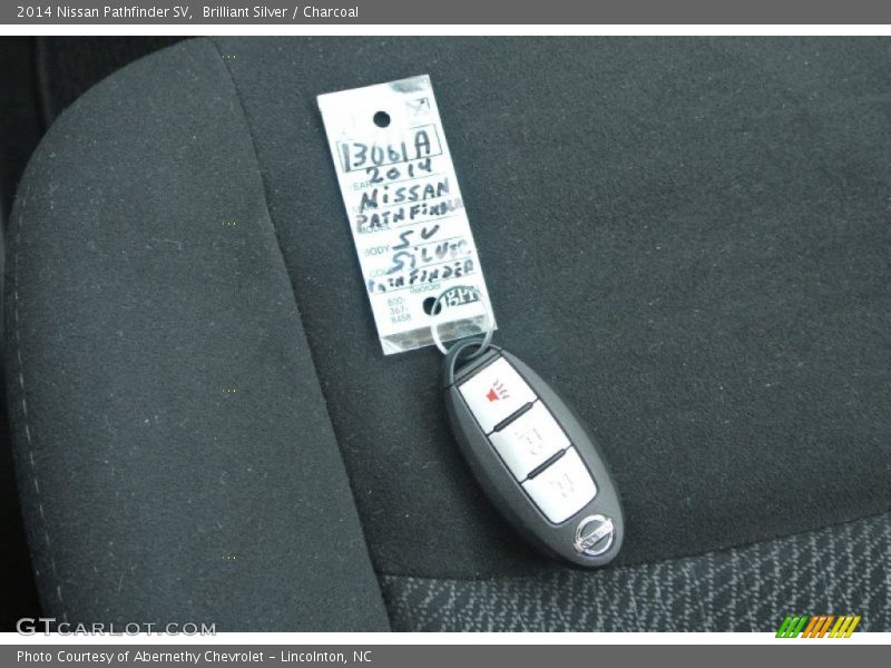 Brilliant Silver / Charcoal 2014 Nissan Pathfinder SV