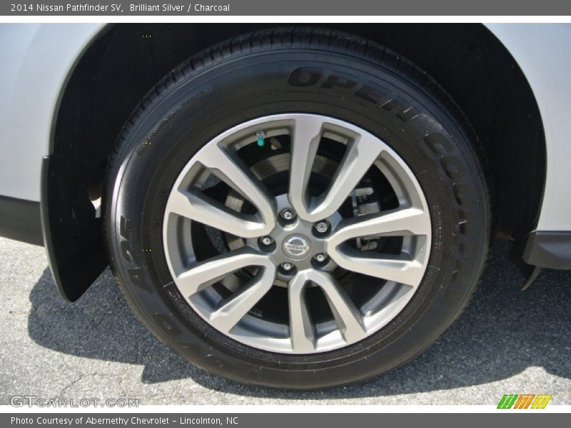 Brilliant Silver / Charcoal 2014 Nissan Pathfinder SV