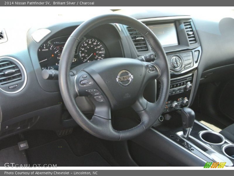 Brilliant Silver / Charcoal 2014 Nissan Pathfinder SV