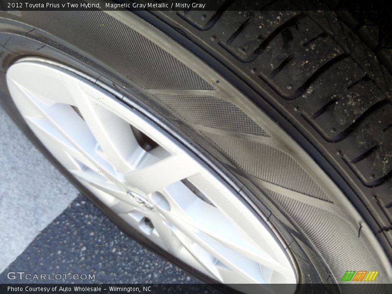Magnetic Gray Metallic / Misty Gray 2012 Toyota Prius v Two Hybrid