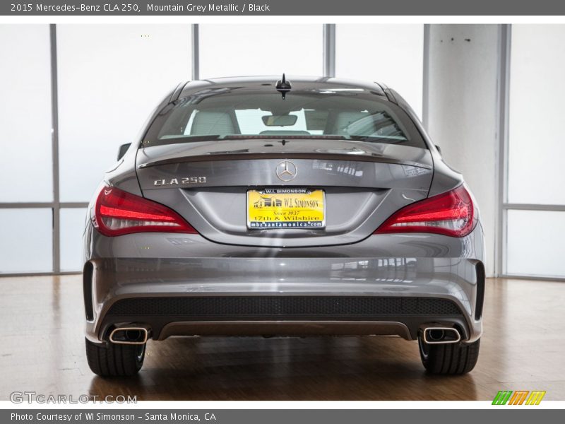 Mountain Grey Metallic / Black 2015 Mercedes-Benz CLA 250