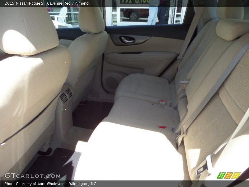 Cayenne Red / Almond 2015 Nissan Rogue S