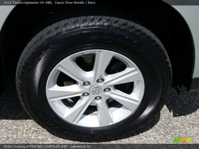 Classic Silver Metallic / Black 2012 Toyota Highlander V6 4WD
