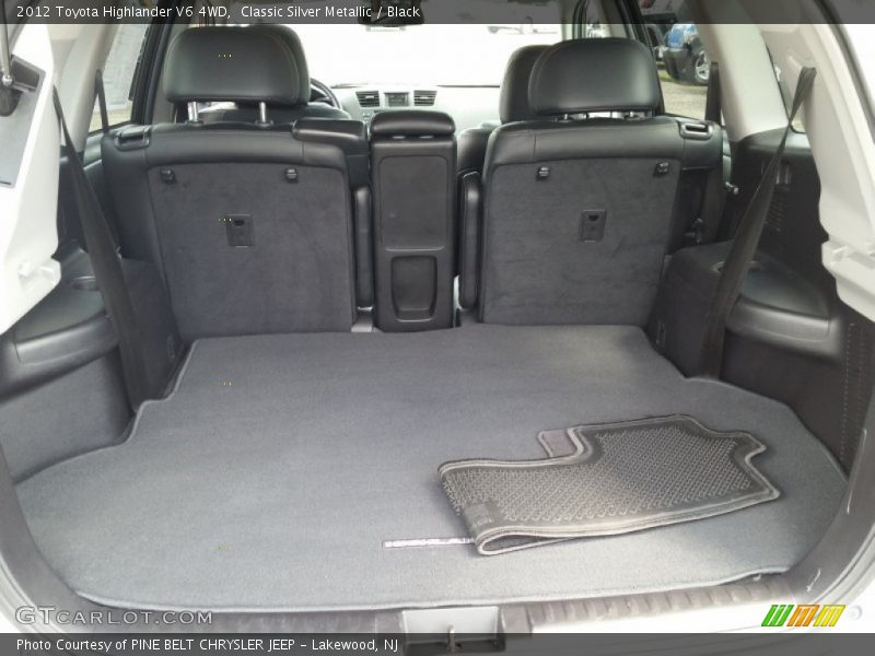 Classic Silver Metallic / Black 2012 Toyota Highlander V6 4WD