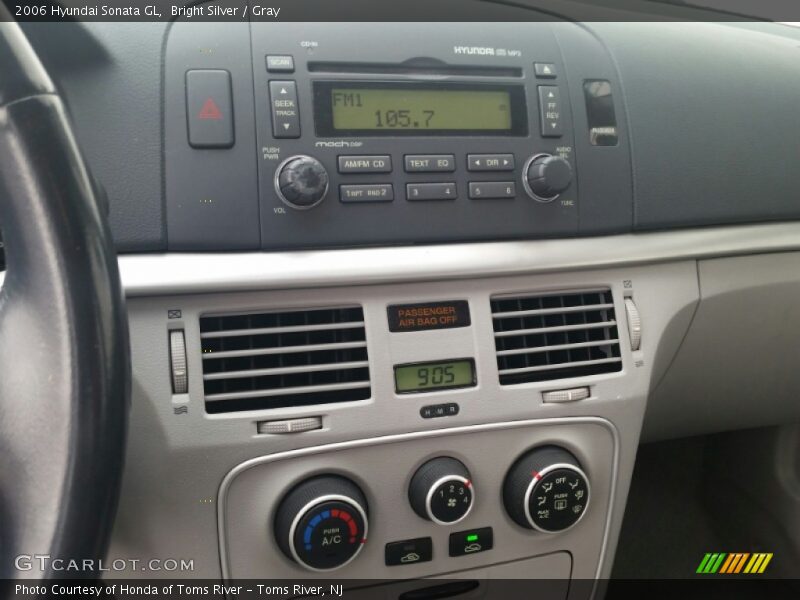 Bright Silver / Gray 2006 Hyundai Sonata GL