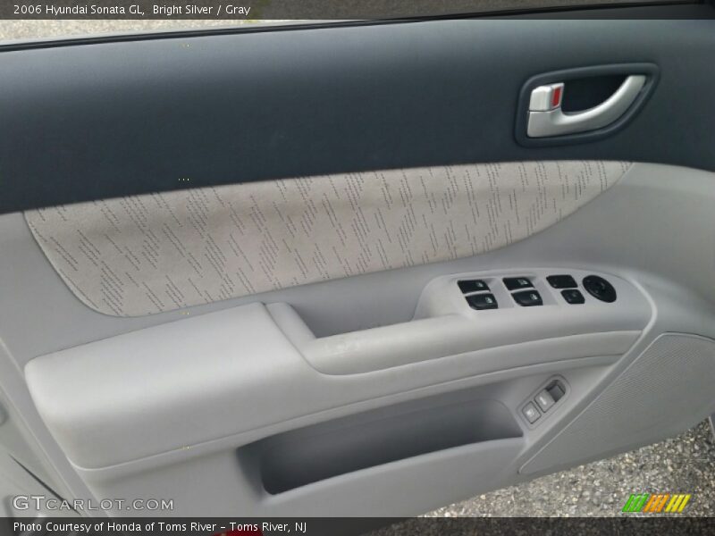 Bright Silver / Gray 2006 Hyundai Sonata GL