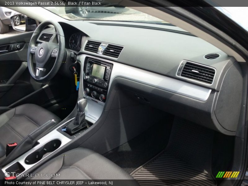 Black / Titan Black 2013 Volkswagen Passat 2.5L SE
