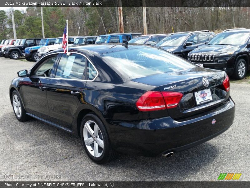 Black / Titan Black 2013 Volkswagen Passat 2.5L SE